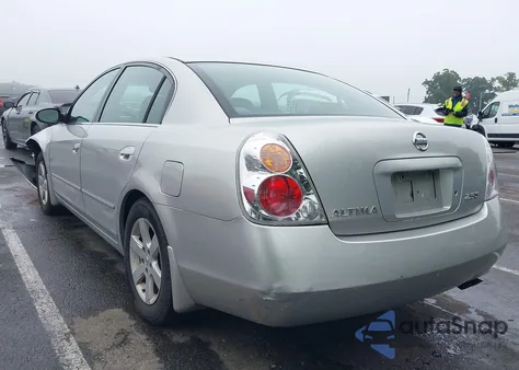 2003 Nissan Altima 2.5 S from USA, damaged, VIN 1N4AL11D13C286467